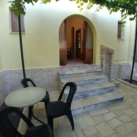 Guest House Urat Gjirokaster Exterior photo